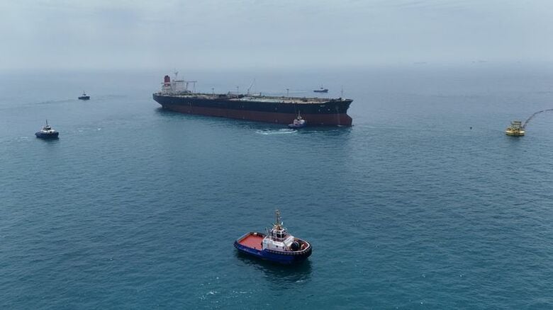 ホルムズ海峡で４月撮影。REUTERS/Mohammed Aty