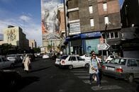 アングル：イラン指導部、首都で団結と対米「勝利」の政治宣伝　国民から冷ややかな目も