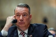 米移民・税関捜査局のライオンズ局長代行、5月末に退任へ