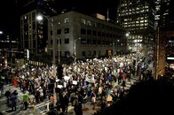 トランプ抗議デモで銃撃発生　シアトル警察が捜査