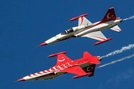 少子高齢化は国防の危機──社会保障を切り捨てるロシアや中国にNATOはどう対抗するのか