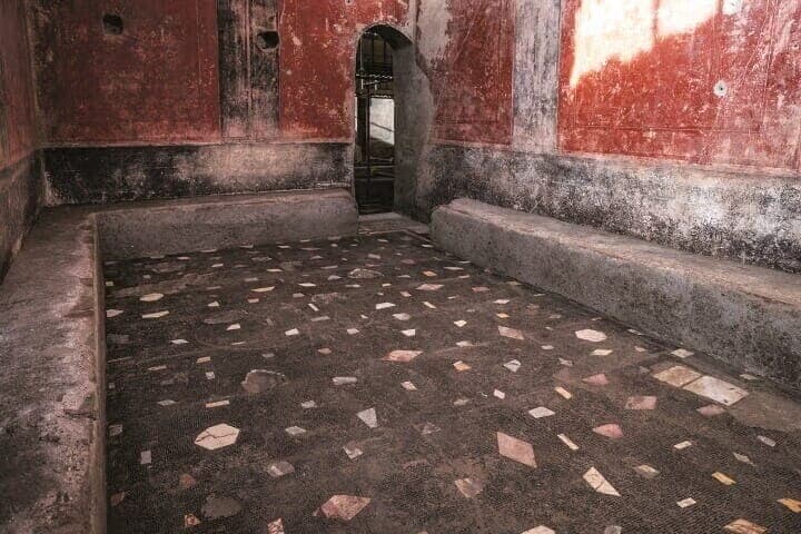 古代都市ポンペイで上流階級の交流の場だった巨大な私邸浴場