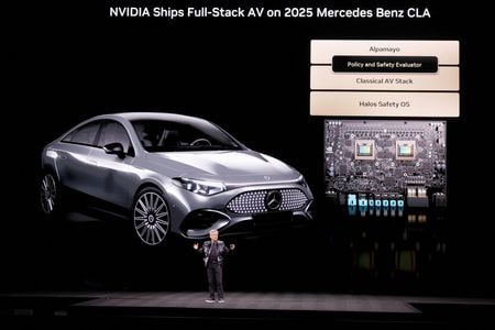 米エヌビディアのジェンスン・フアン最高経営責任者（ＣＥＯ）。１月５日、米ラスベガスで撮影。REUTERS/Steve Marcus