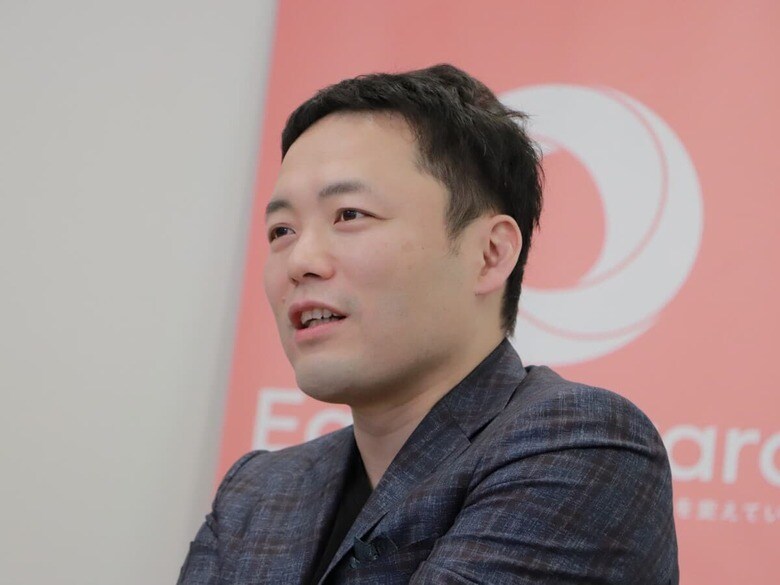 『キャリアづくりの教科書』筆者でエッグフォワード株式会社代表取締役社長の徳谷智史さん（flier提供）