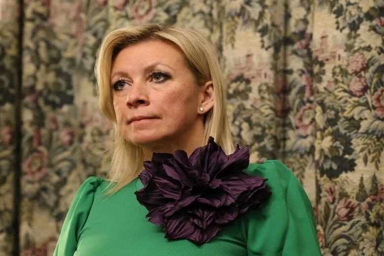 １０月３０日、ロシア外務省のザハロワ報道官（写真）は、第二次世界大戦を正式に終結させる平和条約に関する日本との対話は、日本が「反ロシア」姿勢を放棄した場合にのみ開始できるという認識を示した。モスクワで２１日代表撮影（２０２５年　ロイター）