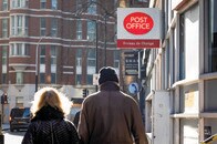 あまりに理不尽な冤罪事件...イギリス「郵便局スキャンダル」に怒り再燃