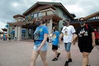 感染拡大する米フロリダのディズニーワールド、4カ月ぶりに営業再開