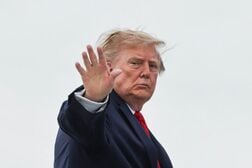 トランプ米政権、31年までの自動車燃費基準を大幅緩和