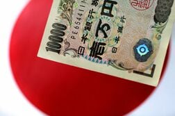 アングル：円安定着、企業のヘッジ強化に介入の好機　経営戦略でリスク抑制も
