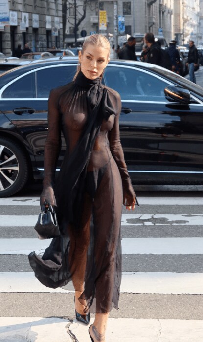 「透けすぎ...」大胆ドレスのジェシカ・ゴイコエチェア