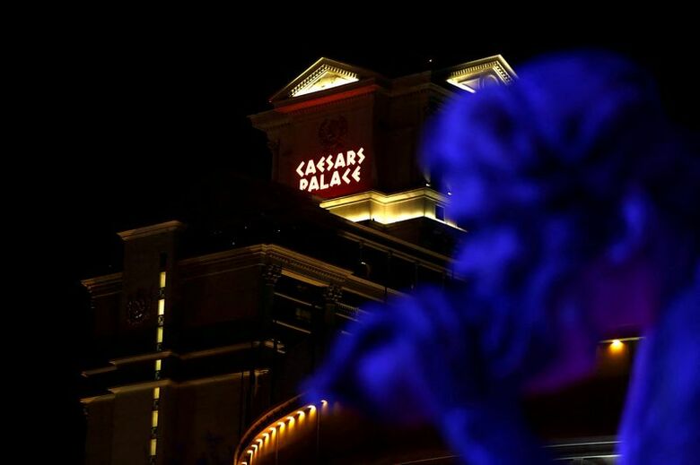 米ラスベガスにあるシーザーズ・パレス・ラスベガス・ホテル＆カジノ。2018年2月26日撮影。 REUTERS/Darrin Zammit Lupi