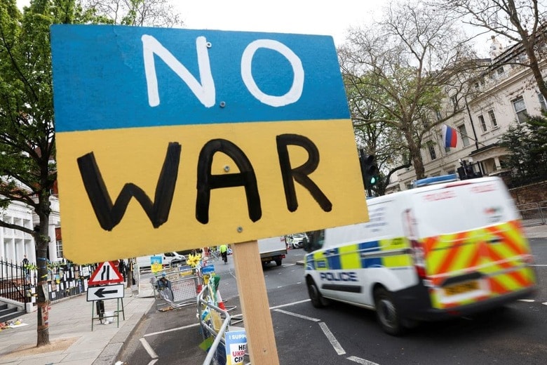 英ロンドンで行われたウクライナ侵攻に反対するデモ（2022年4月）　Tom Nicholson-Reuters