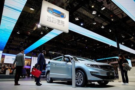 　３月３０日、中国自動車メーカーの吉利汽車は、２０２０年は創業以来「最も困難な年」のひとつになるとの見通しを示した。写真は上海で２０１９年４月撮影（２０２０年　ロイター／Aly Song）