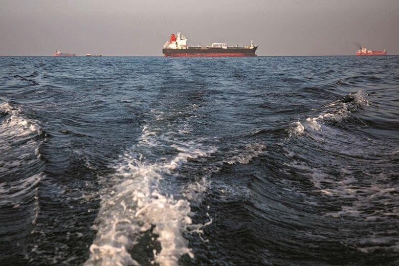 合意が実現すれば、ホルムズ海峡の航行は戦争前の状態に戻るとされる　MAJID SAEEDI/GETTY IMAGES