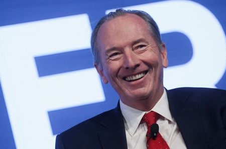米金融大手モルガン・スタンレーのジェームズ・ゴーマン最高経営責任者（ＣＥＯ）（６４）は１９日の株主総会で、１年以内に退任する意向を明らかにした。２０２２年１２月撮影（２０２３年　ロイター/Brendan McDermid//File Photo）