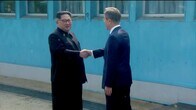 北朝鮮の金委員長が軍事境界線越え韓国へ「新たな歴史の始まり」