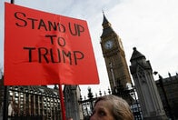 トランプ、抗議デモ避けてイギリスに「密入国」？