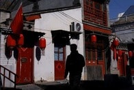 保険料を支払うには収入が少なすぎる...中国、進まぬ「社会保険」改革 「若者は必要性を理解できず」