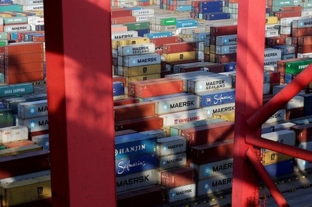 　７月３日、中国が今月の中国・欧州連合（ＥＵ）首脳会議でトランプ米大統領の通商政策に対する力強い共同声明を採択するよう欧州側に圧力を掛けていることが欧州当局者の話で明らかになった。上海で２０１６年９月撮影（２０１８年　ロイター/Aly Song）