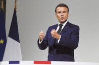 優秀だが鼻につく男の「開き直り」...マクロンの電撃解散2つの狙いとは？