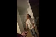 【動画】子供が見ている前で「犯罪的行為」...米女性セレブ、流出した「スキャンダル動画」