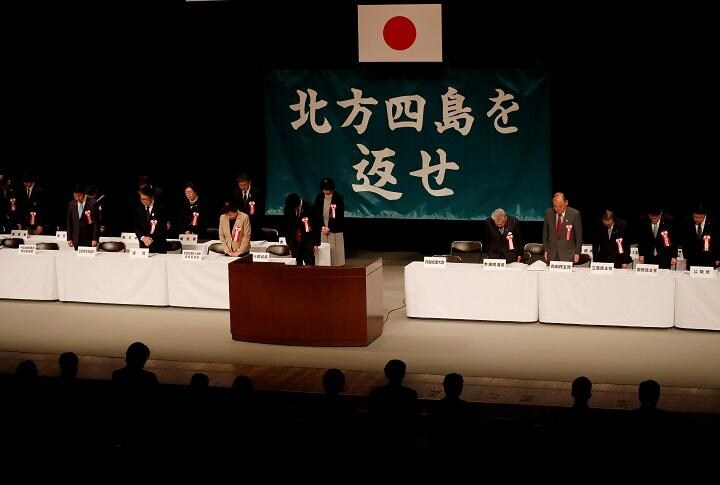 領土問題に時効はなく騒ぎ立てるとロシアも騒いで逆効果（2019年に行われた北方領土の日の式典）　REUTERS/Kim Kyung-hoon