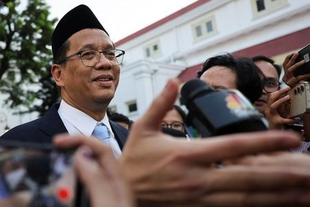 １０月９日、 インドネシアのプルバヤ財務相（写真）は総額２００兆ルピア（１２０億９０００万ドル）に上る流動性投入の効果で、経済成長率は６％まで高まるとの見通しを示した。ジャカルタで９月撮影（２０２５年　ロイター/Willy Kurniawan）