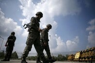 また北朝鮮兵士が亡命　軍事境界線に接近した捜索隊に韓国軍が射撃