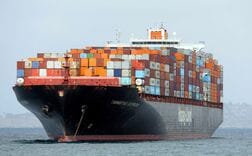 米8月貿易赤字、13.7％増の1056億ドル　内需堅調で輸入急増