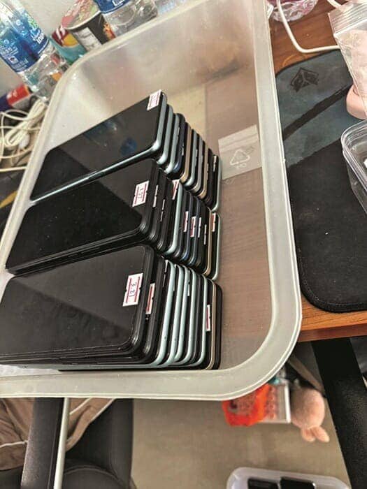 タイの捜査当局が踏み込んだサイバー詐欺の拠点