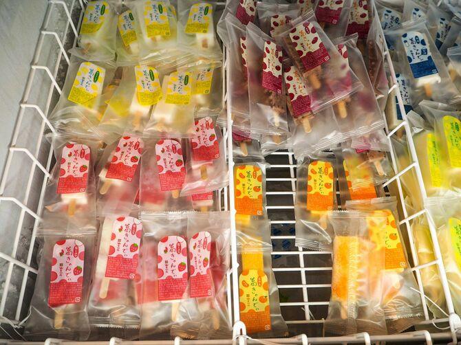 店頭に並ぶ「葛きゃんでぃ」