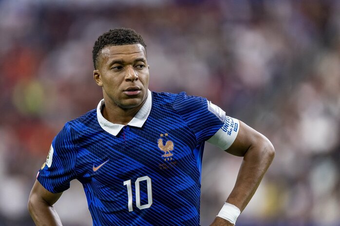 値下げ交渉可！フランス代表 エムバペ（M） mbappé フランス代表の