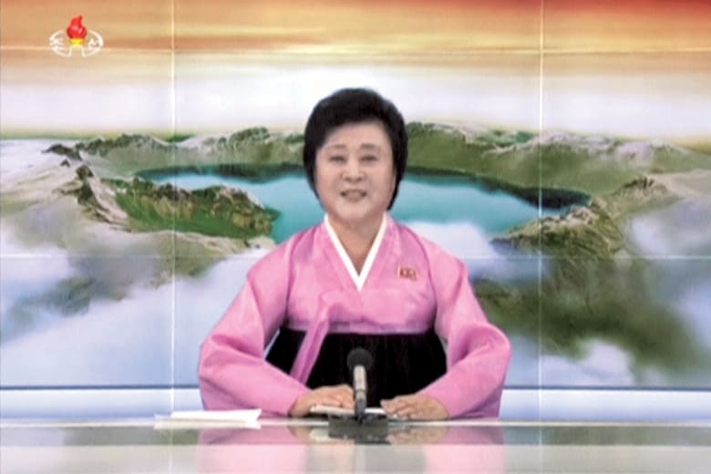 大げさで形式的な表現の裏にたくさんの事柄が見え隠れする　KCNA-REUTERS