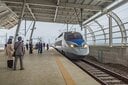 五松駅に入線するKTX初期型（撮影＝筆者）