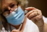 フランス､追加接種の間隔を4カ月に短縮　ワクチン実質義務化しパスポート導入へ