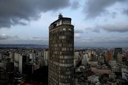 ブラジル6月サービス業活動指数、前月比横ばい　予想上回る