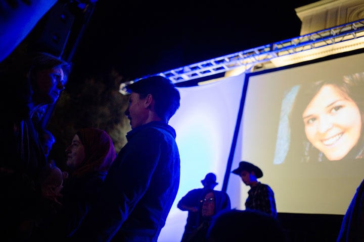 ケーラ・ミュラーの追悼式。遺体はまだ発見されていない（2015年2月18日、アリゾナ州プレスコット）　Deanna Dent-REUTERS