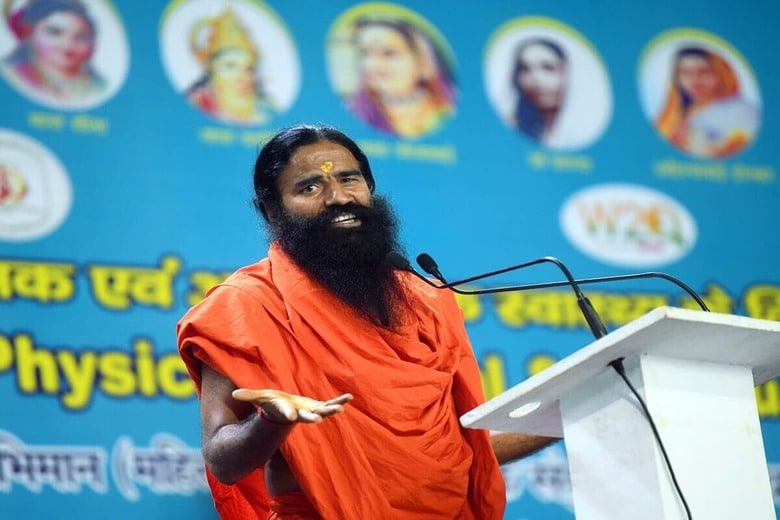 マクドナルドなどアメリカ企業のボイコットを呼びかけたババ・ラムデブ　Amit Sharma-REUTERS