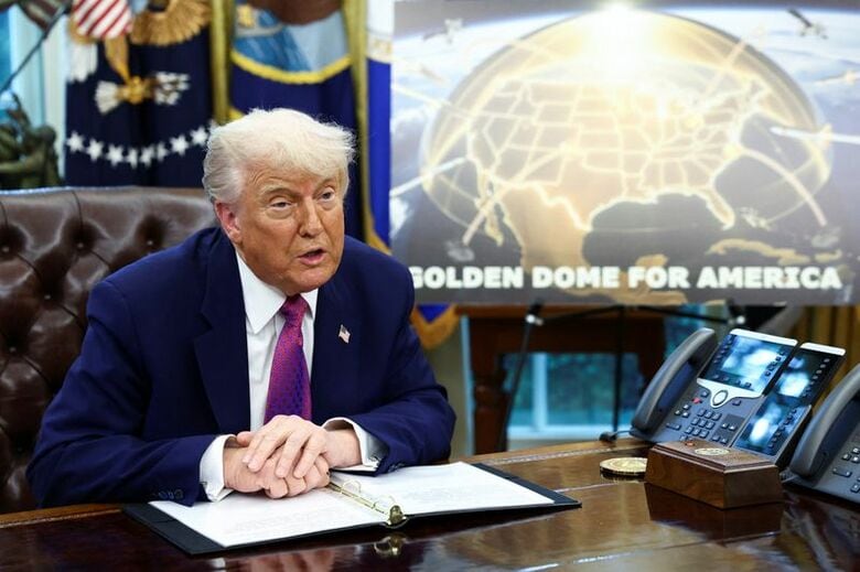 写真は2025年5月、ミサイル防衛システム「ゴールデン・ドーム」に関する発表を行うトランプ米大統領。ワシントンのホワイトハウスで撮影。REUTERS/Kevin Lamarque