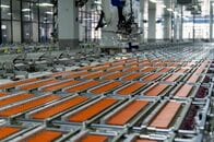 中国、蓄電池工場の認可一時停止　過剰能力巡る懸念の中＝報道