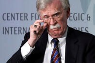 トランプの弱みを握るボルトン、弾劾裁判で証言か