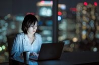 「日本人の睡眠時間が短い」ことがOuraリングのデータで判明...専門家「睡眠は最高に退屈だが必要」