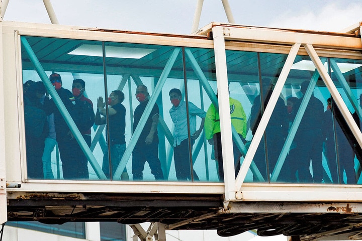 トランプ政権の移民排除が加速している。ベネズエラの首都カラカスに到着した人々