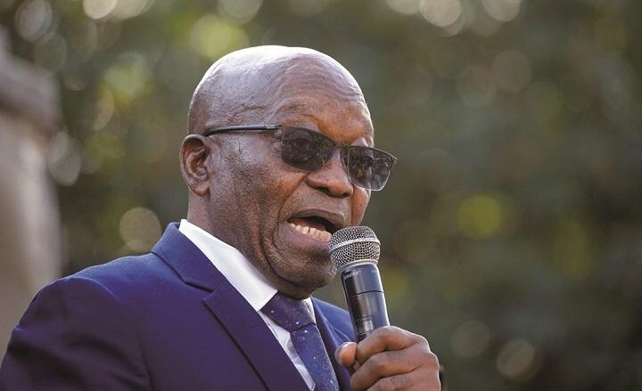 汚職疑惑のズマ前大統領がついに出頭　ROGAN WARDｰREUTERS