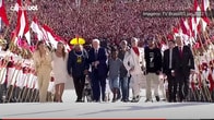 【動画】型破りのファーストレディ、ブラジル大統領就任式の服装が話題に