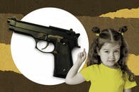 「幼い娘が心配です」銃を持つ親戚のホームパーティーに招かれたら