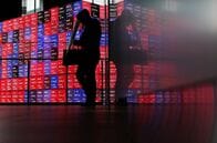 日経平均は続伸、米エヌビディア決算待ちで全般は模様眺め
