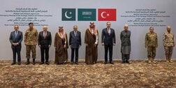 「メッカ共同防衛協定」の義務が早速履行される…パキスタン・トルコ、サウジに部隊展開へ