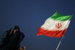 ＵＡＥ、イランから弾道ミサイル２発発射を確認