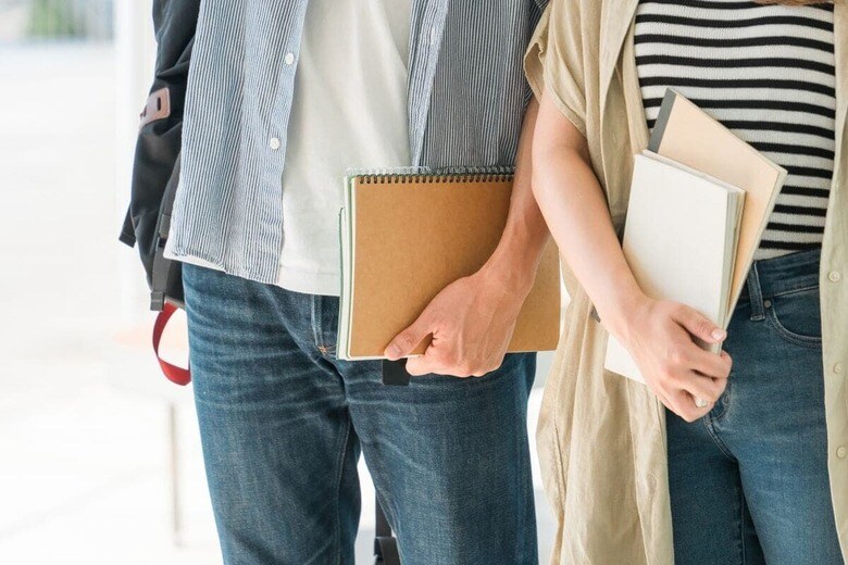 他大学への編入の制度はあるものの、間口は狭い　FineGraphics/photoAC